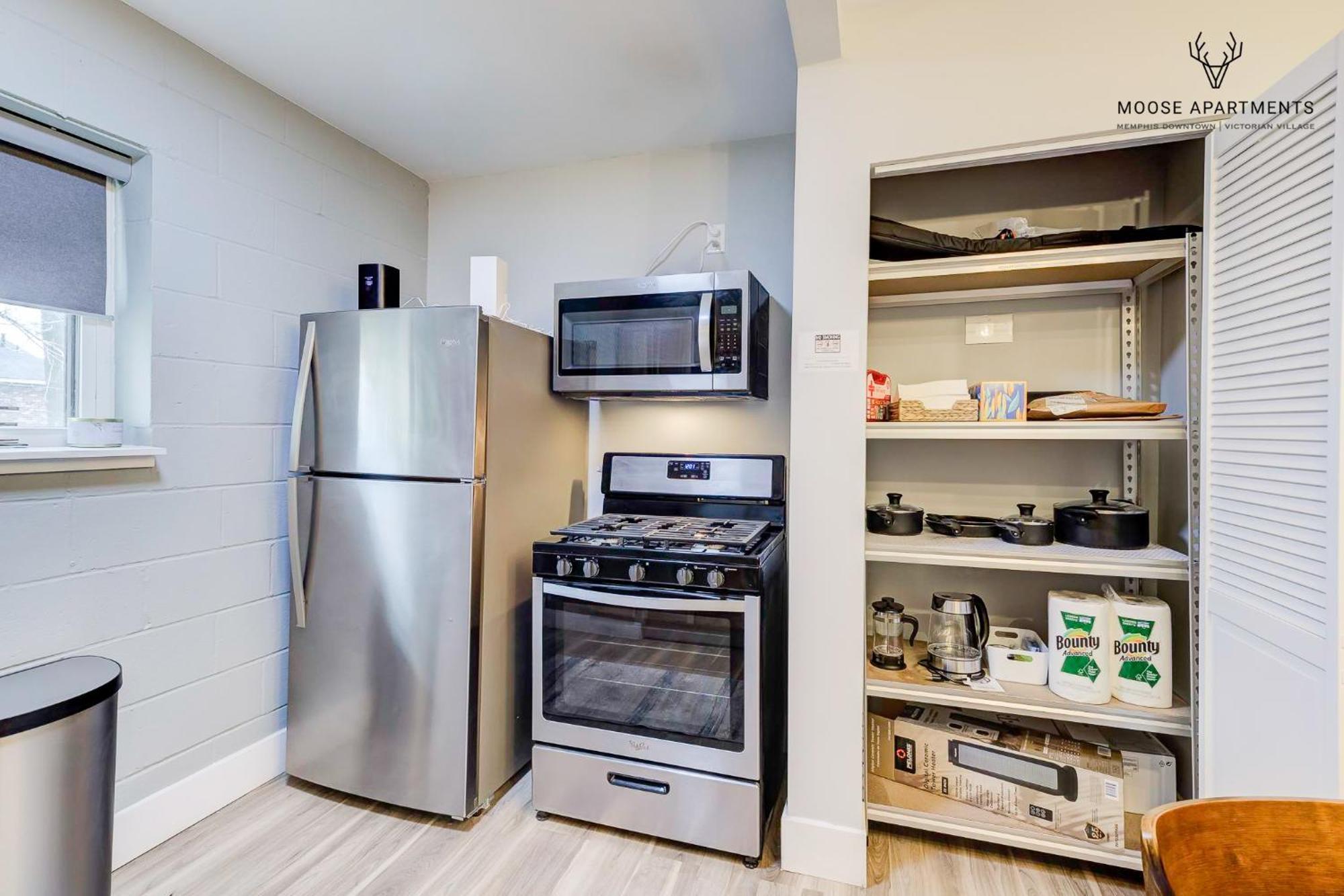 The Moose #9 - Brand New Luxe Modern Loft With Free Parking, King Bed & Fast Wifi Apartamento Memphis Exterior foto