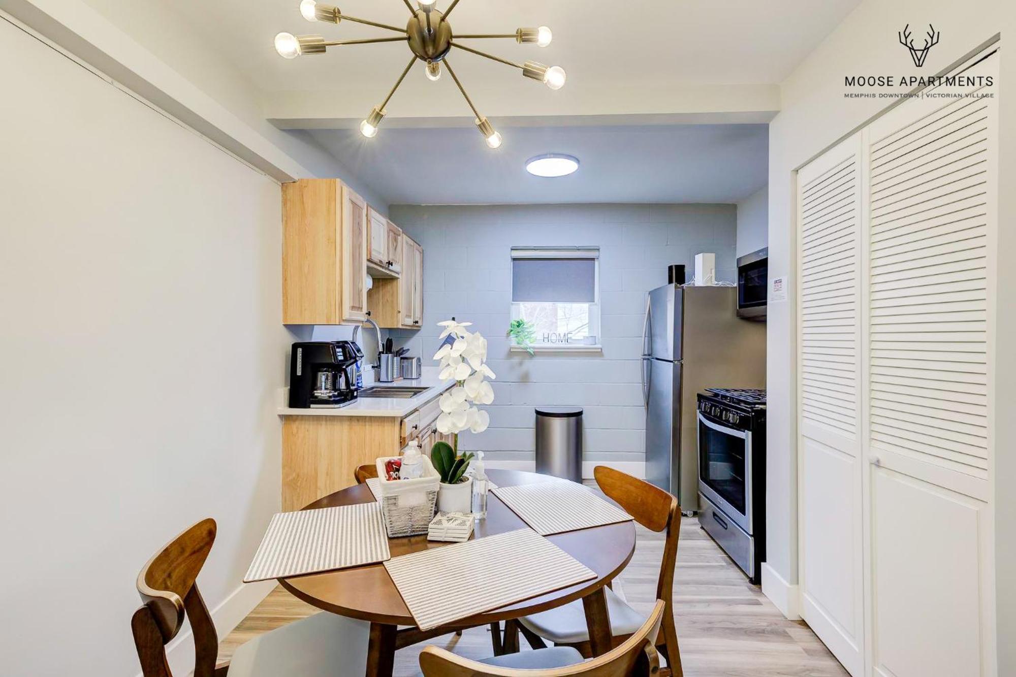 The Moose #9 - Brand New Luxe Modern Loft With Free Parking, King Bed & Fast Wifi Apartamento Memphis Exterior foto